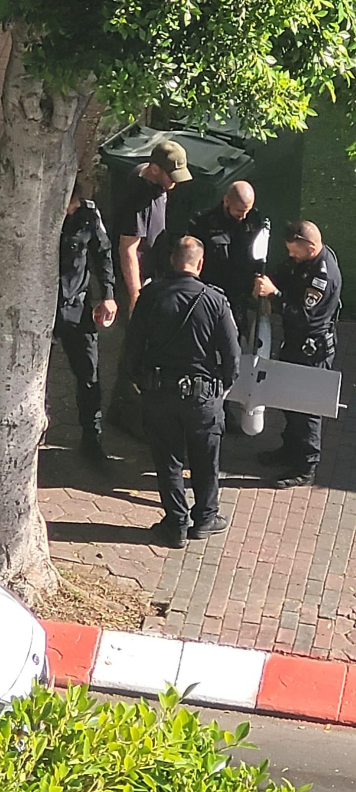 הזירה בכפר סבא