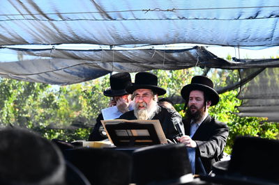 האדמו"ר מרחמסטריווקא בברכת האילנות