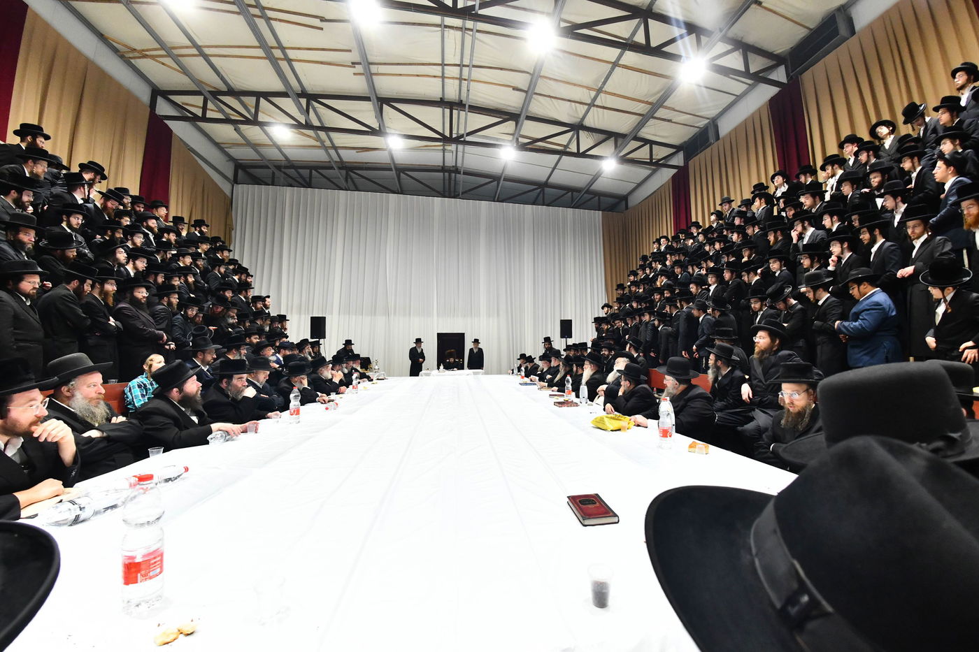 טיש הילולא בסאדיגורה