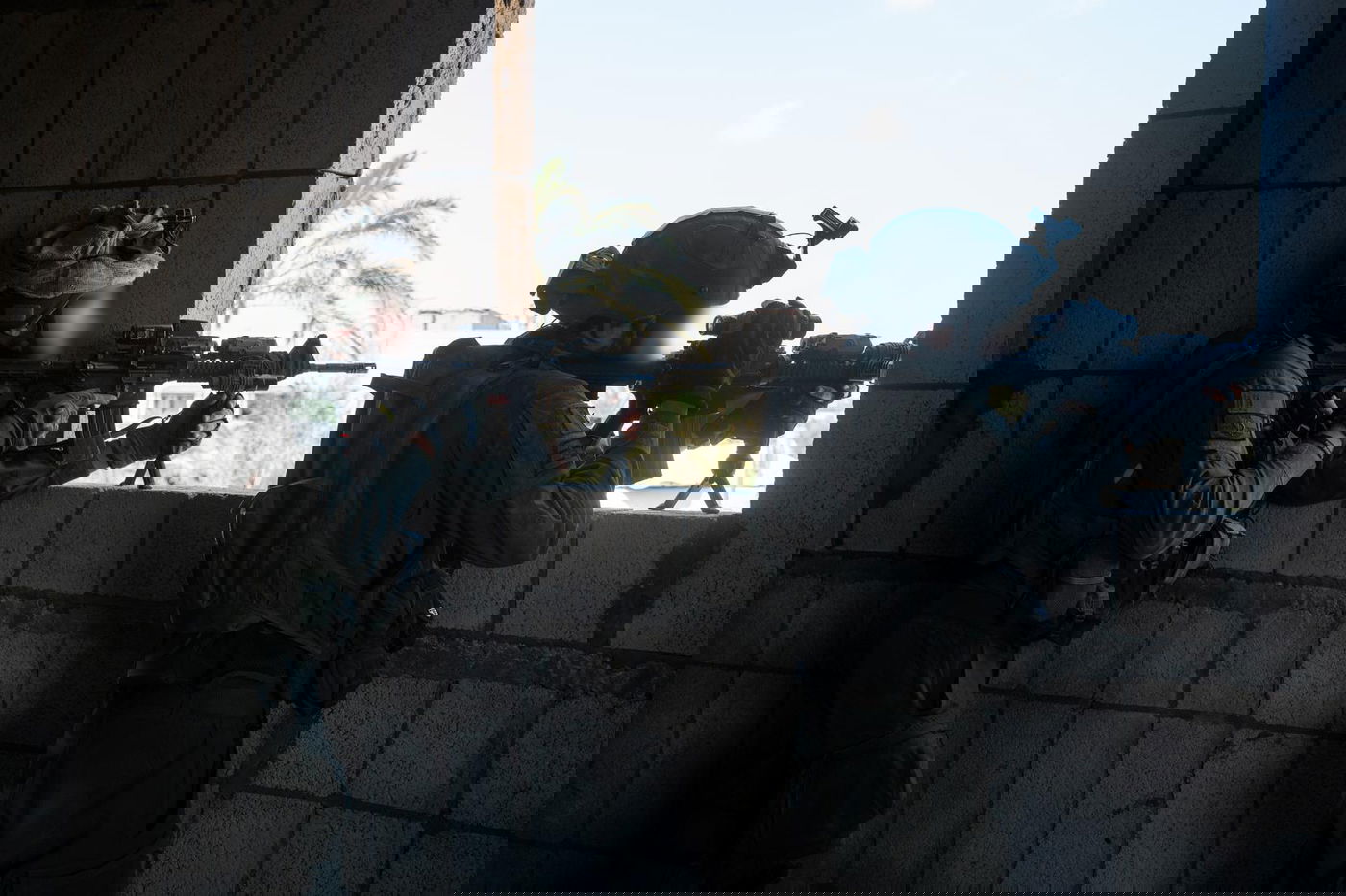 חיילים נעקצו ונפצעו | צה"ל השלים את כיתור מזרח רפיח וחיסל עשרות מחבלים