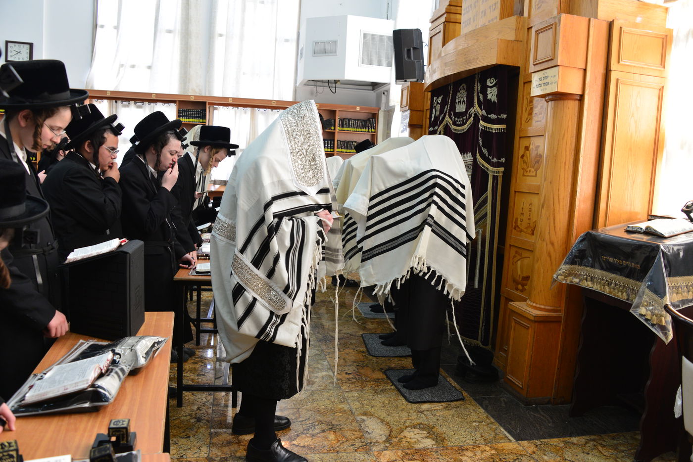 הגה"צ אב"ד קרית ויז'ניץ בביקור באשדוד