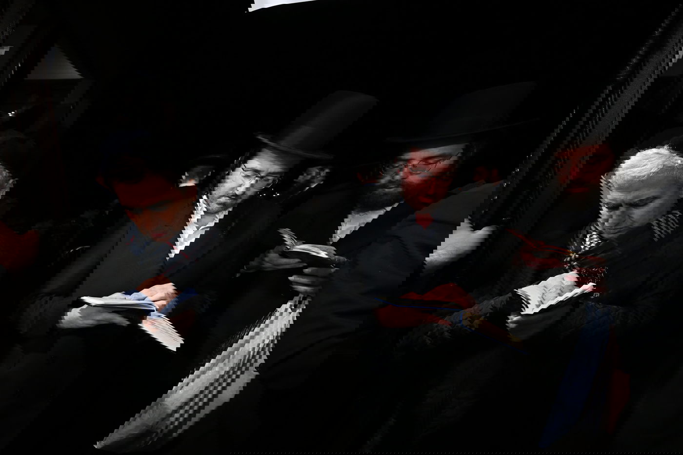 הילולא קדישא בקראסטיר