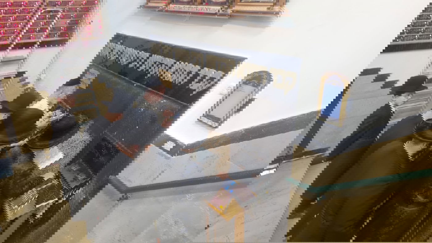 האדמו"ר מבוטשאן בטבריה