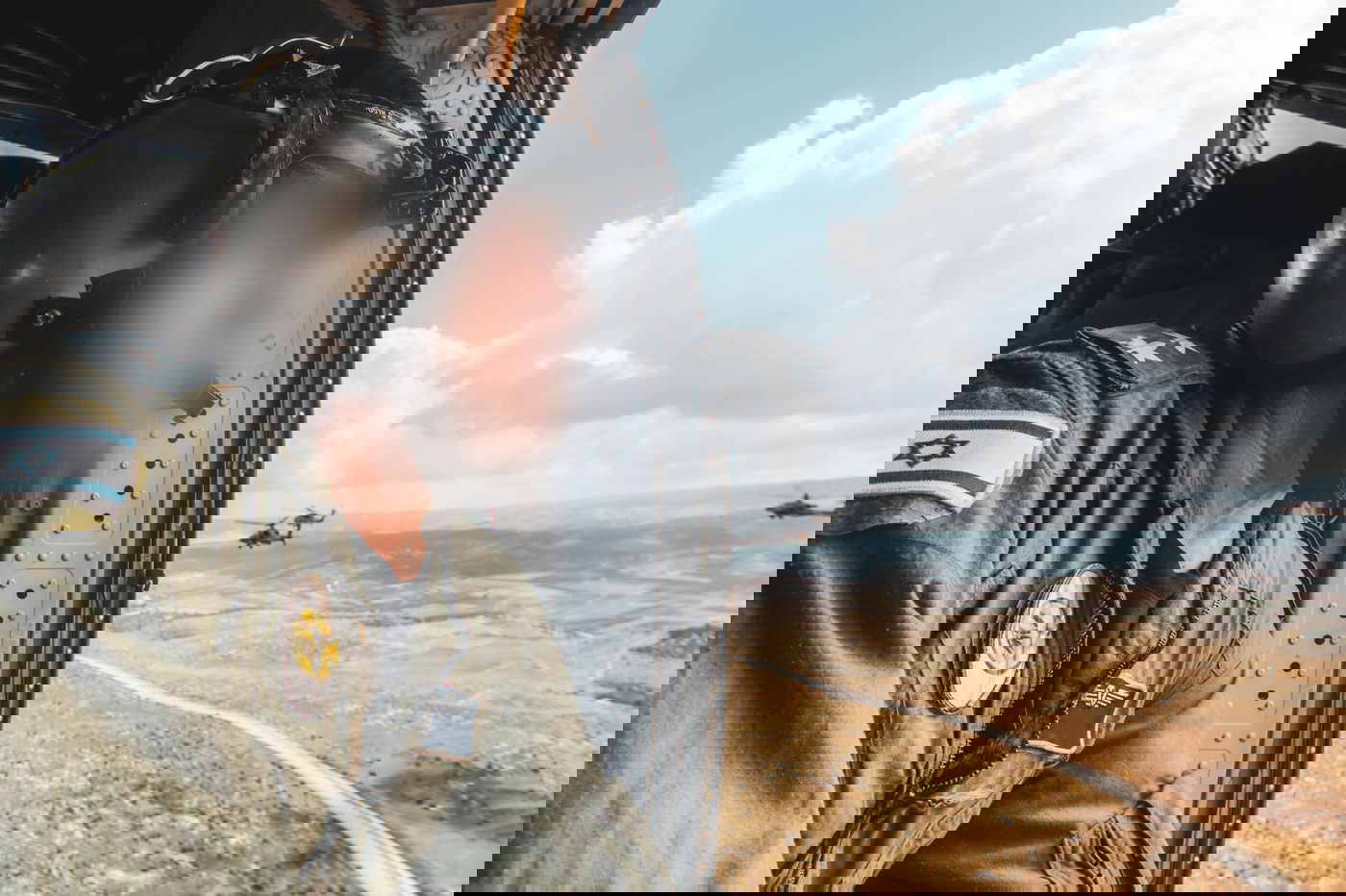 תיעוד ממטס ההצדעה