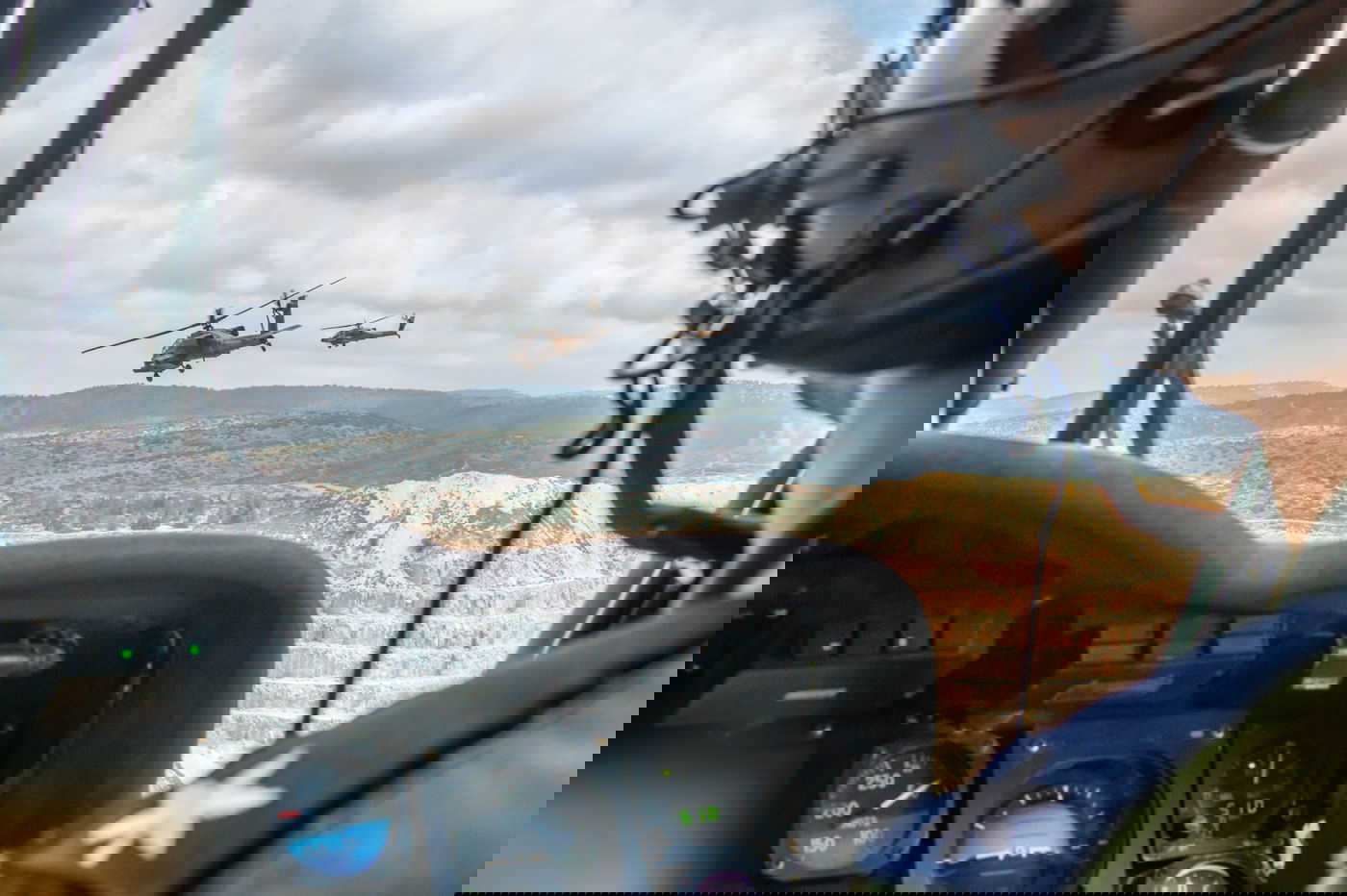 תיעוד ממטס ההצדעה