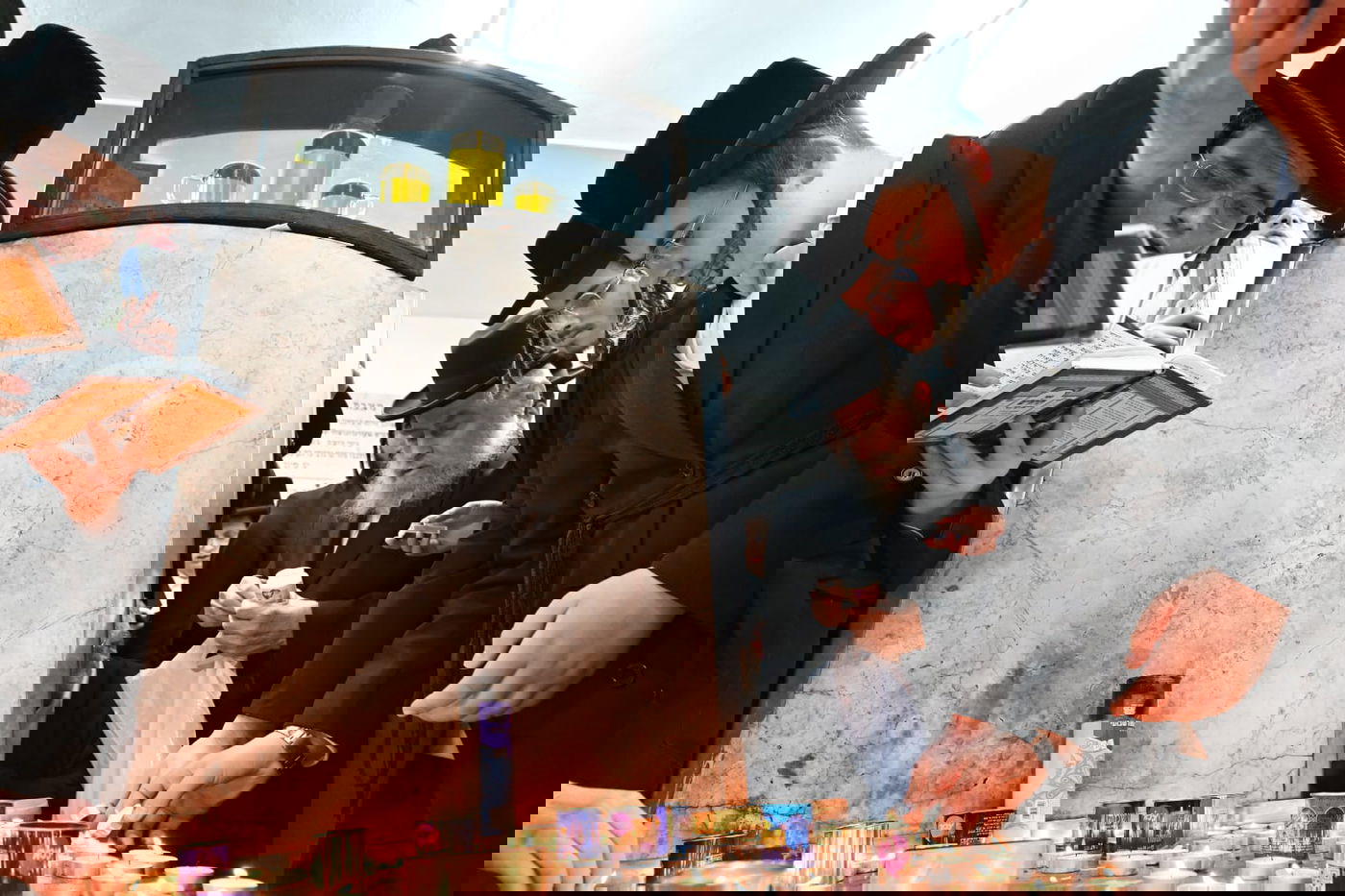 האדמו"ר מספינקא בית שמש בעליה לציון זקינו זי"ע