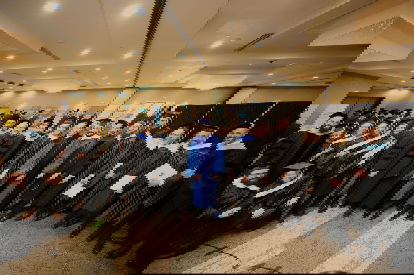 כשחסיד בעלזא חובש כובע של ד"ר לפסיכולוגיה | יהדות ארה"ב ובריאות הנפש