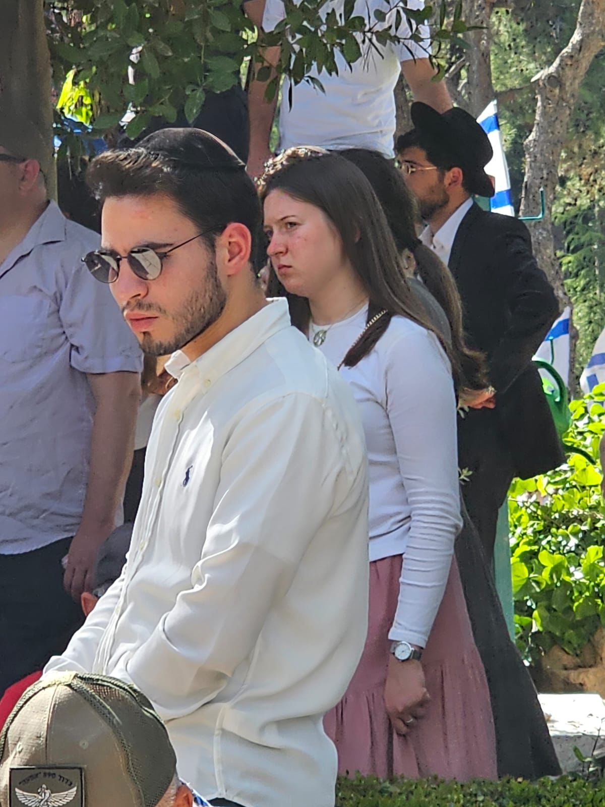 אלפים הגיעו בערב שבת להלוויית החייל הבודד שנפל בעזה