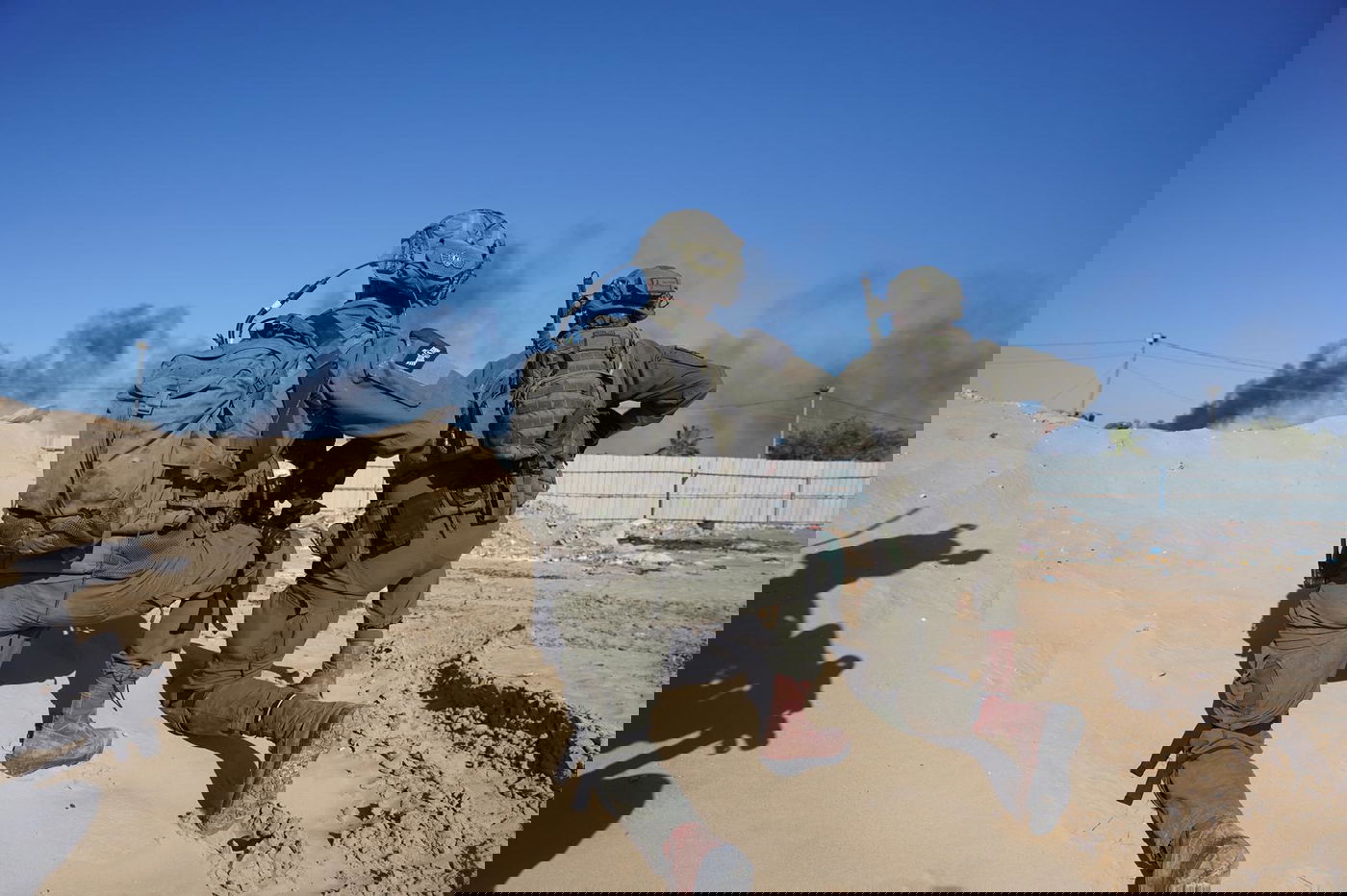 מחבלים ירו פצמ"רים - וחוסלו; צה"ל מעמיק שליטה בג'באליא