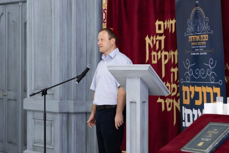 כמאה רבני ערים ברוסיה שבתו בעיר קלינינגרד | תיעוד מרהיב