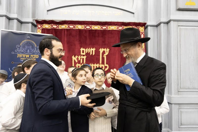 כמאה רבני ערים ברוסיה שבתו בעיר קלינינגרד | תיעוד מרהיב