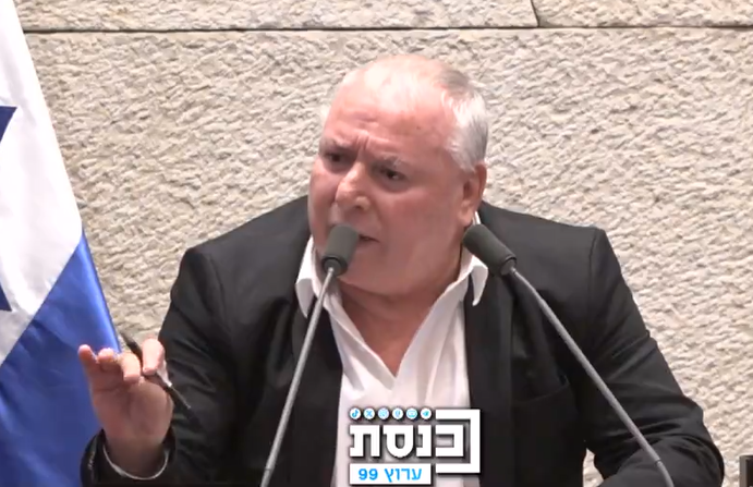 בן ארי הפריעה לאמסלם שהגיב: "לא לקרקר" | צפו