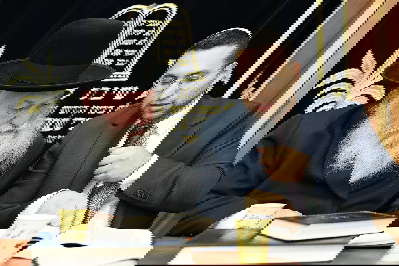 וסרלאוף וגולדקנופף בישיבת גור בערד