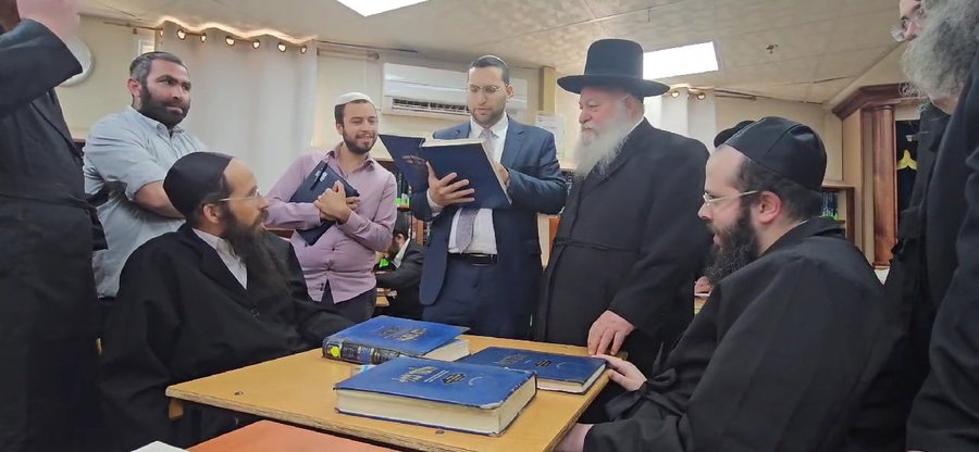 וסרלאוף וגולדקנופף בישיבת גור בערד