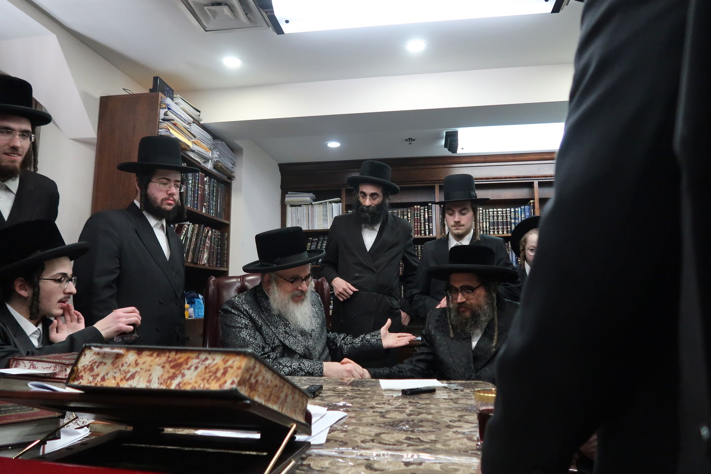 הגה"צ אב"ד סאטמר ווילאמסבורג בביקור במונטריאל