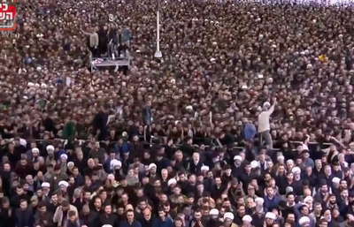 אכזבה ממספר המשתתפים? תם מסע הלווייתו של ראיסי