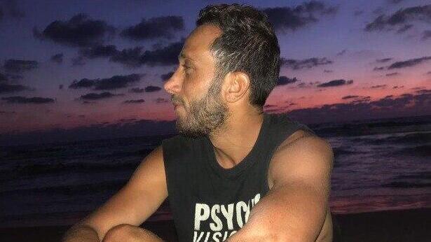 אב החטוף התעורר למאות הודעות המבשרות על רצח בנו
