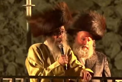 מעמד ההדלקה המרכזי בראשות המשפיע הגה”צ רבי אלימלך בידרמן • שידור חוזר