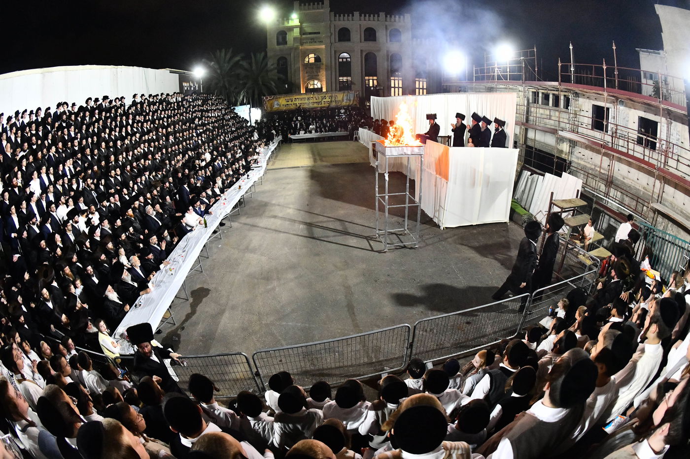 ל"ג בעומר בחצה"ק סאדיגורה