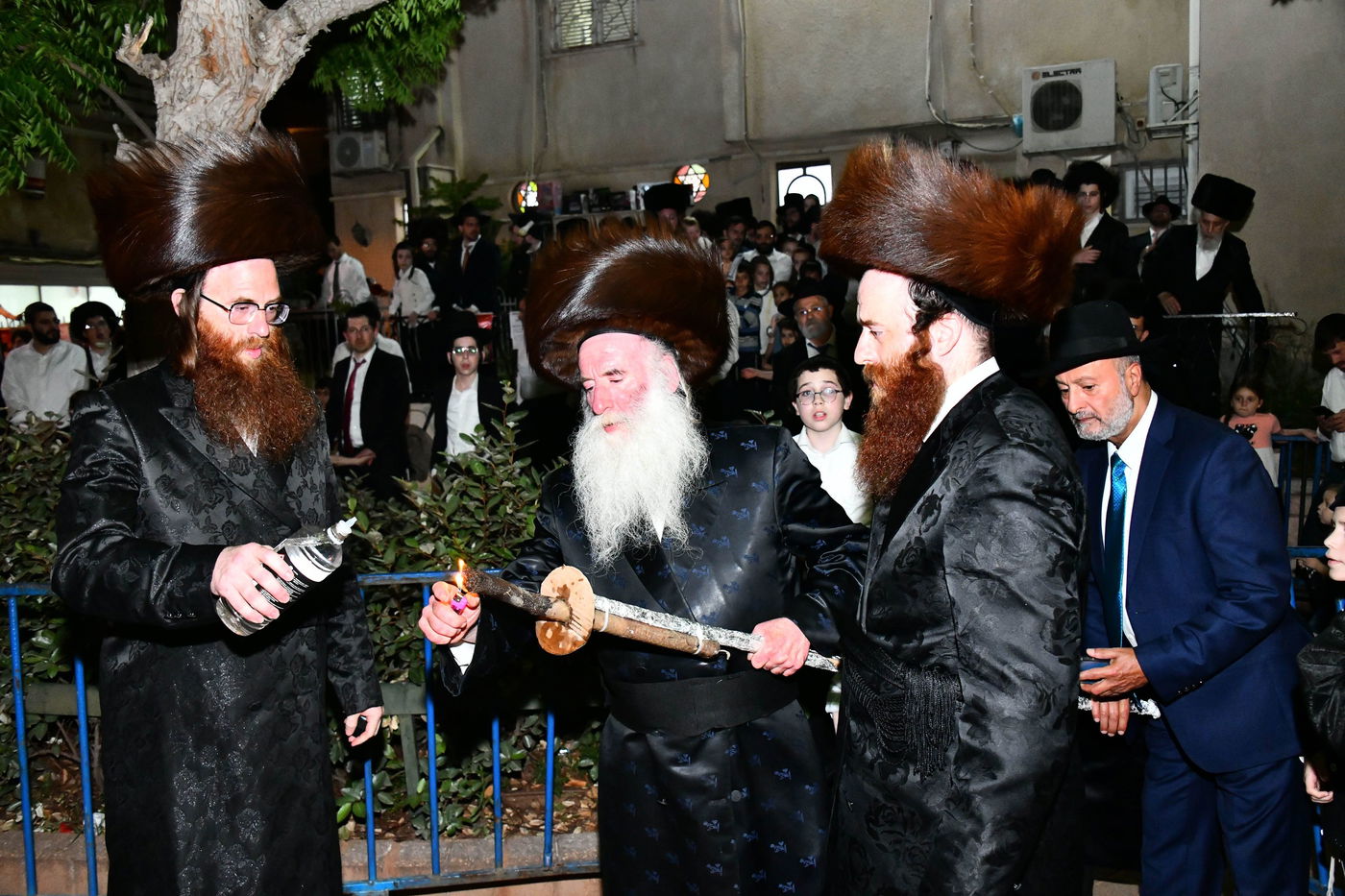 ל"ג בעומר בחצה"ק גורליץ