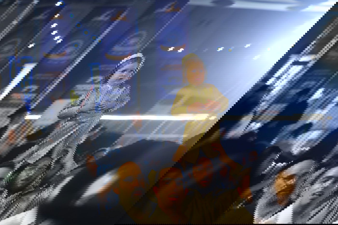 בהילולא דבר יוחאי: המוני עמך בית ישראל בשמחת רשב"י ב'חצר ההילולא' בסמוך לציון שמעון הצדיק בירושלים