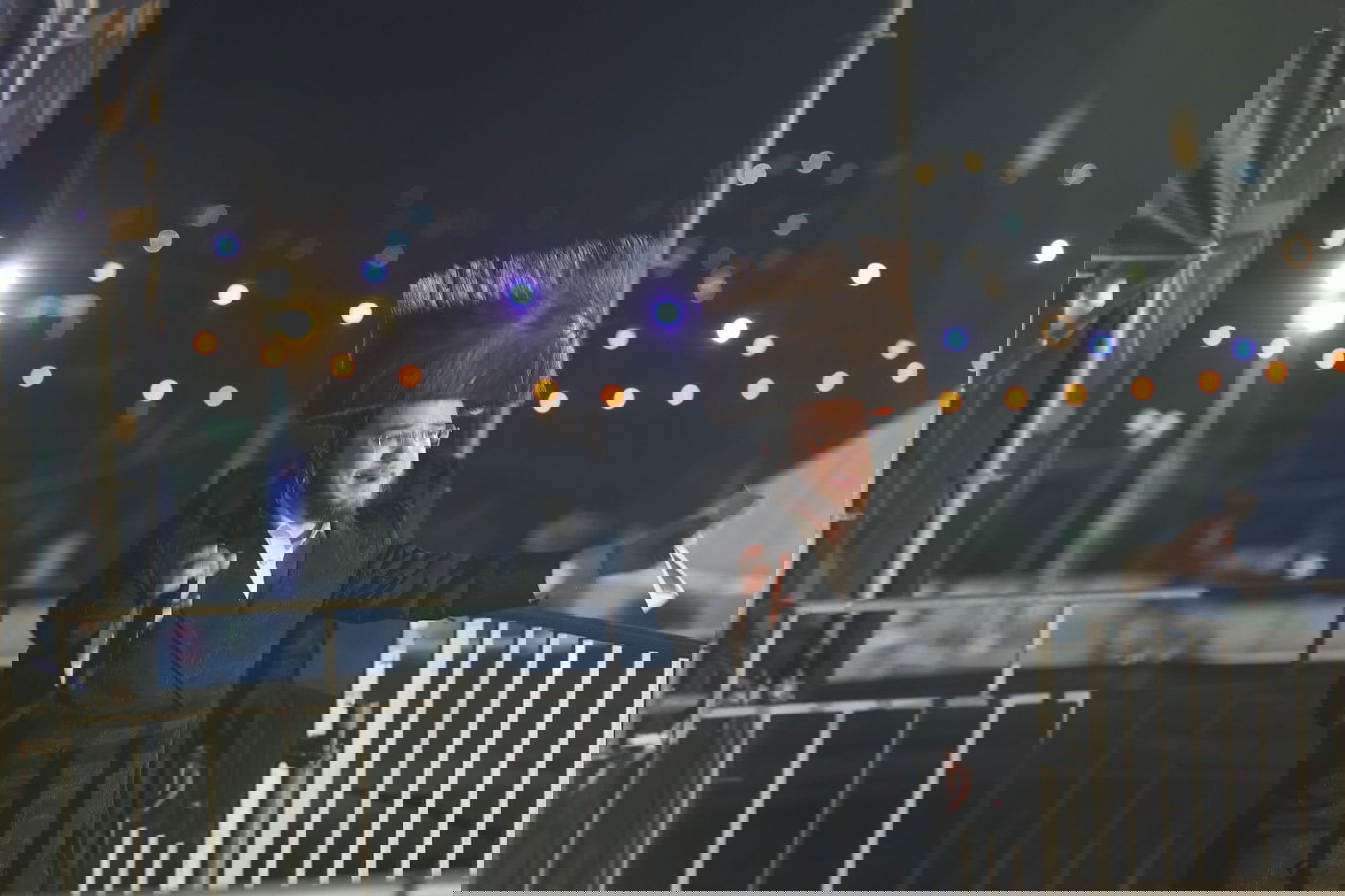 בהילולא דבר יוחאי: המוני עמך בית ישראל בשמחת רשב"י ב'חצר ההילולא' בסמוך לציון שמעון הצדיק בירושלים