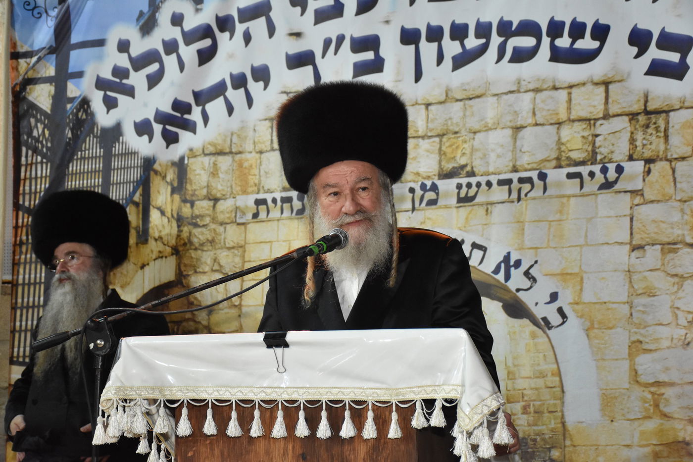 ל"ג בעומר בחצה"ק אשלג