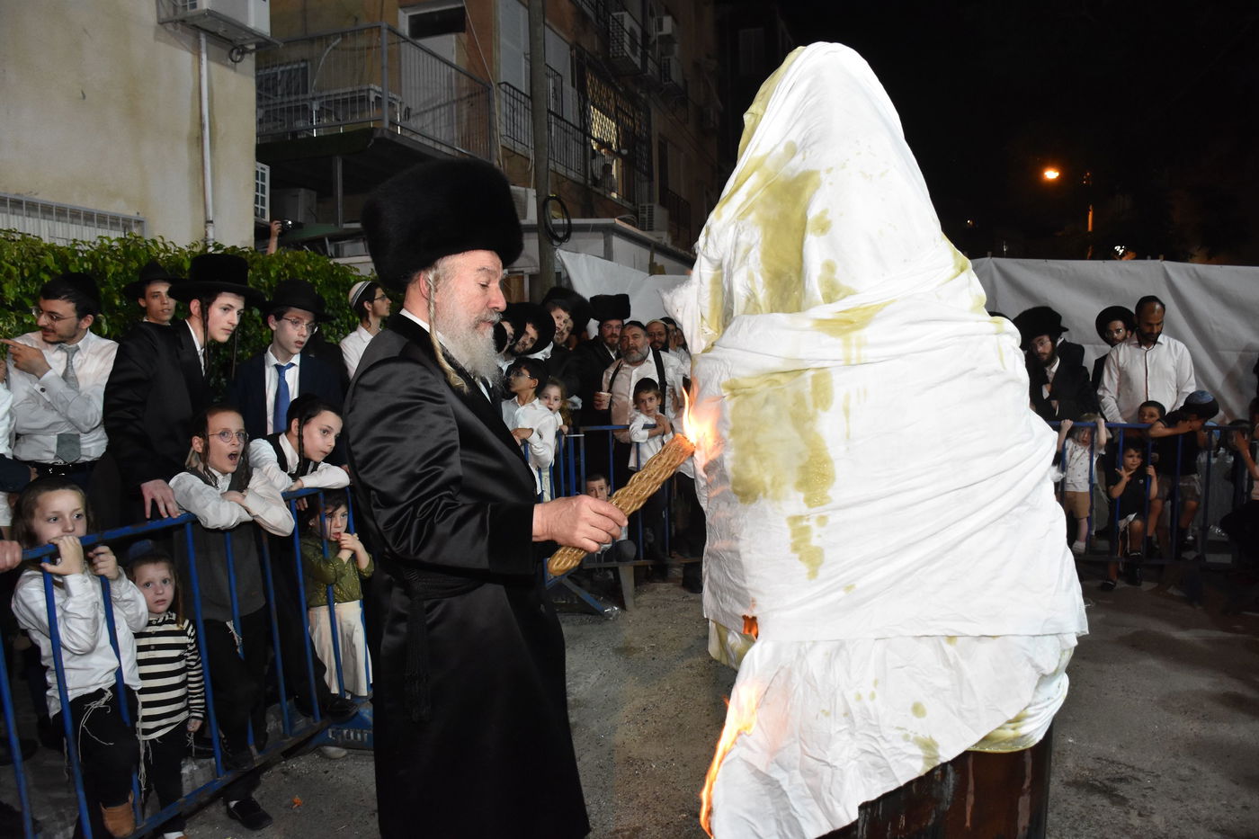 ל"ג בעומר בחצה"ק אשלג