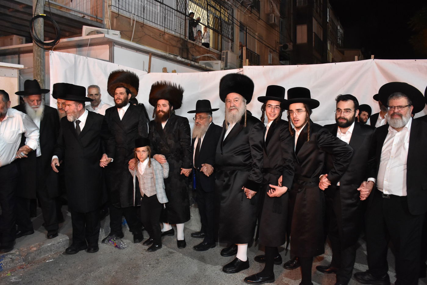 ל"ג בעומר בחצה"ק אשלג