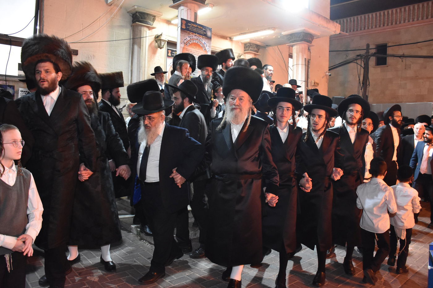 ל"ג בעומר בחצה"ק אשלג