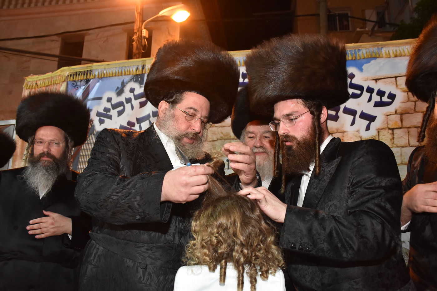 ל"ג בעומר בחצה"ק אשלג