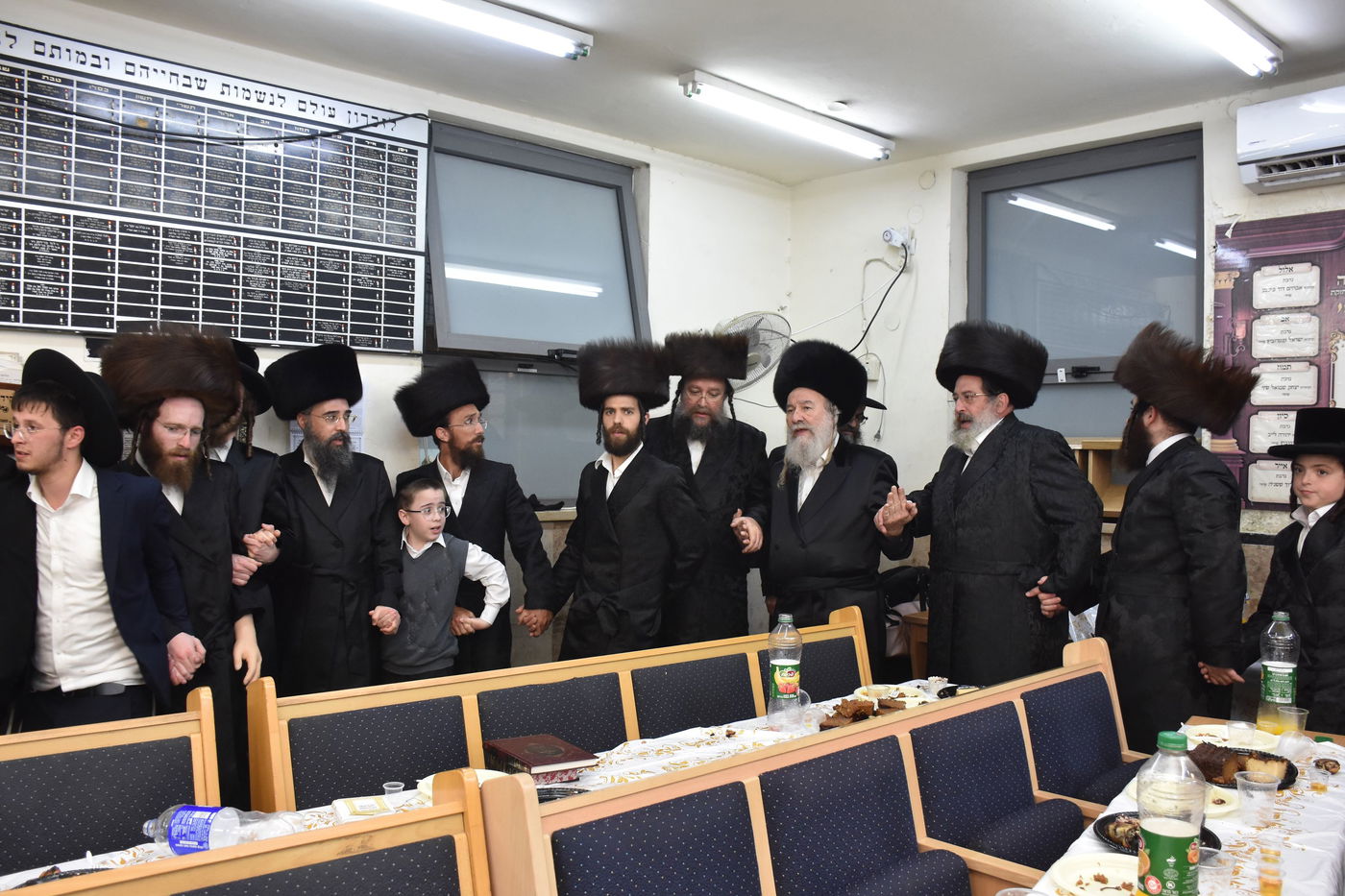 ל"ג בעומר בחצה"ק אשלג