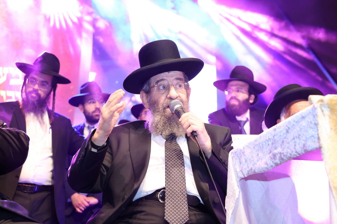 ההדלקה המרכזי בשכונת 'רמת אהרן' בב"ב