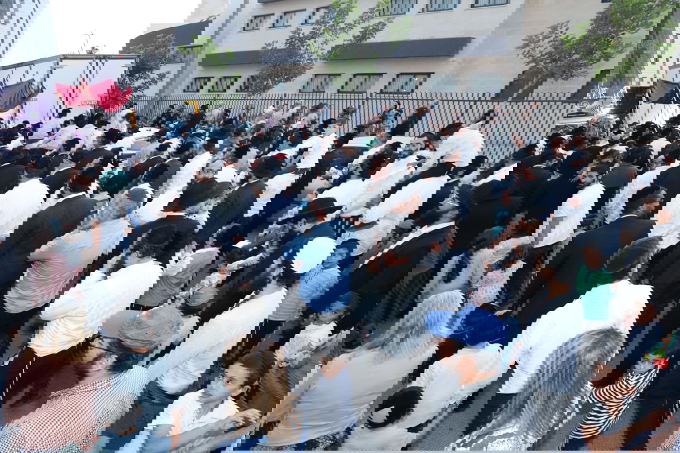 ל"ג בעומר בחצר החיד"א בנתיבות