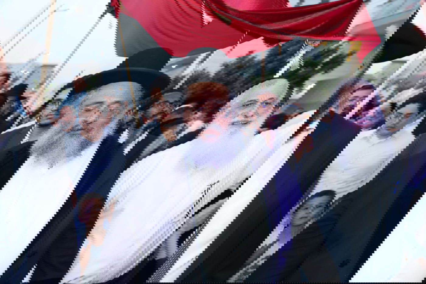 ל"ג בעומר בחצר החיד"א בנתיבות