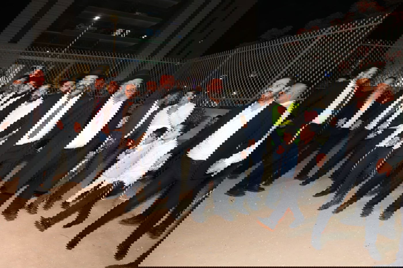 ל"ג בעומר בחצר החיד"א בנתיבות