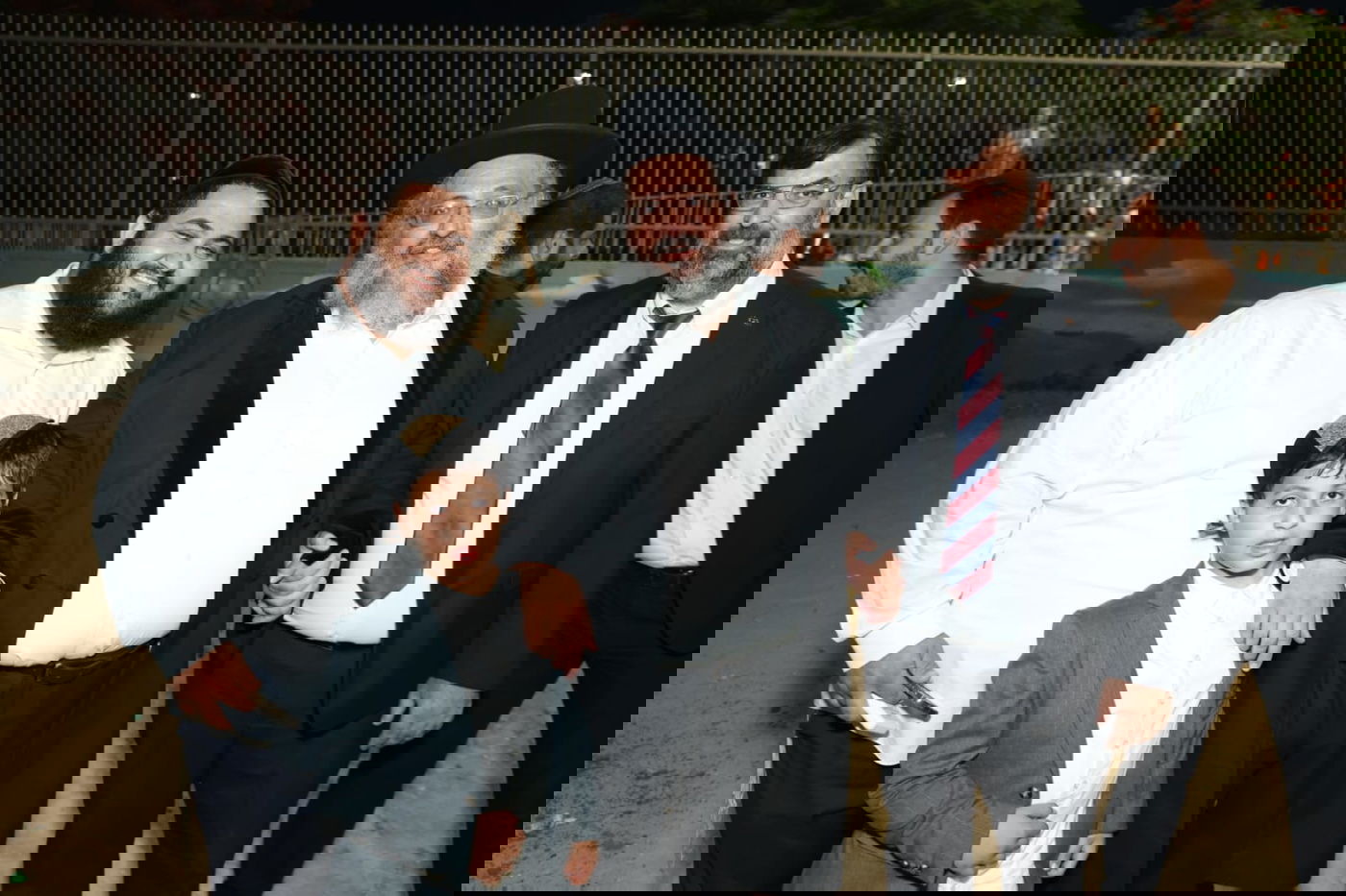 ל"ג בעומר בחצר החיד"א בנתיבות