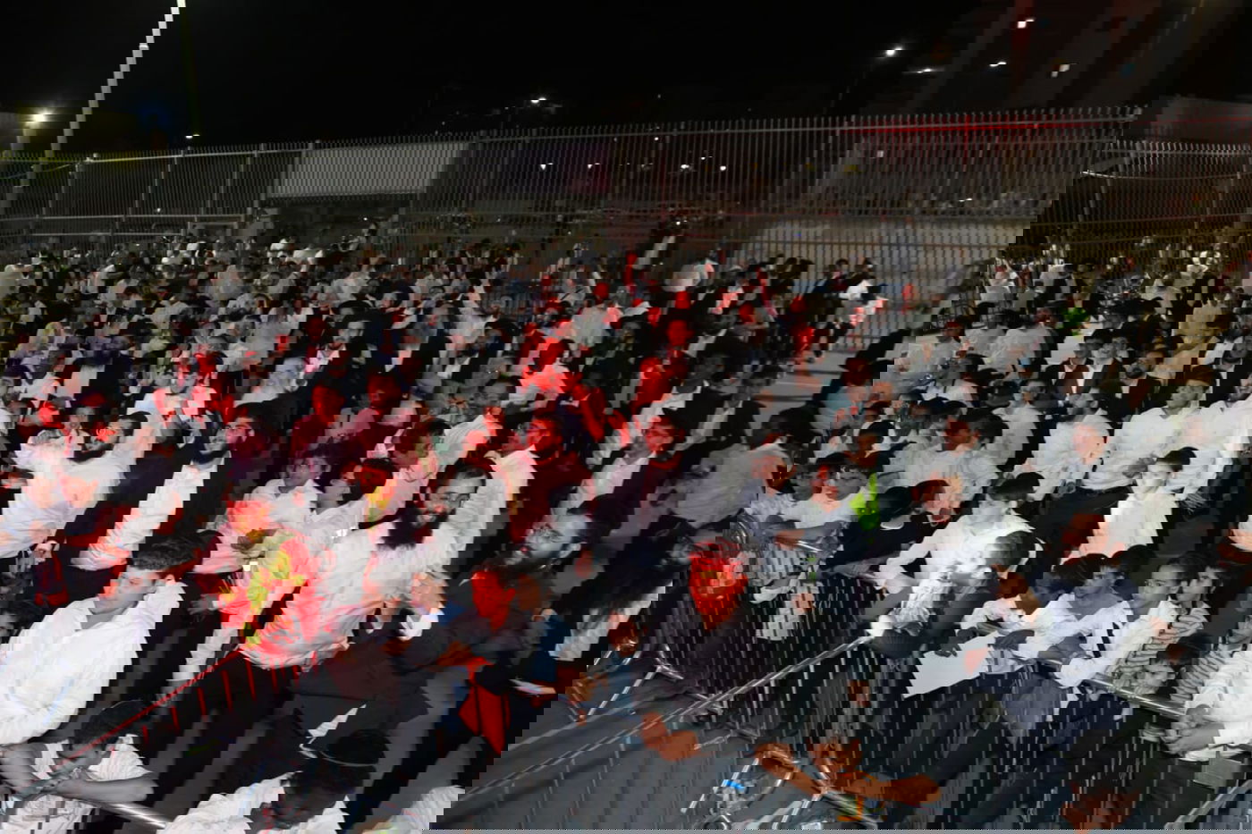 ל"ג בעומר בחצר החיד"א בנתיבות