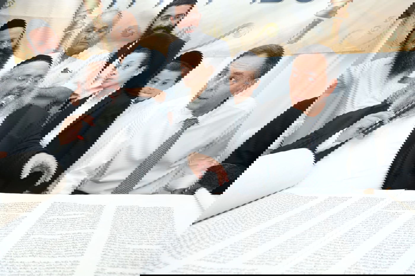 ל"ג בעומר בחצר החיד"א בנתיבות