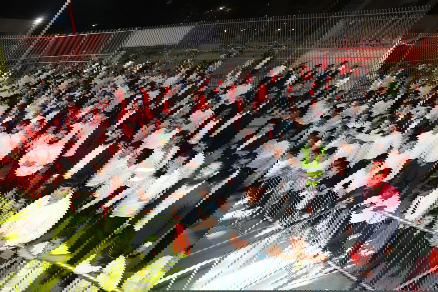 ל"ג בעומר בחצר החיד"א בנתיבות