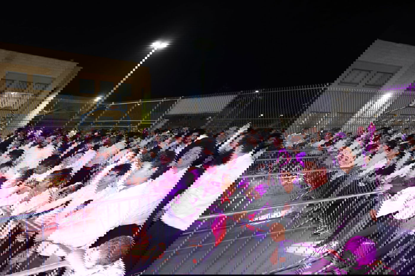 ל"ג בעומר בחצר החיד"א בנתיבות