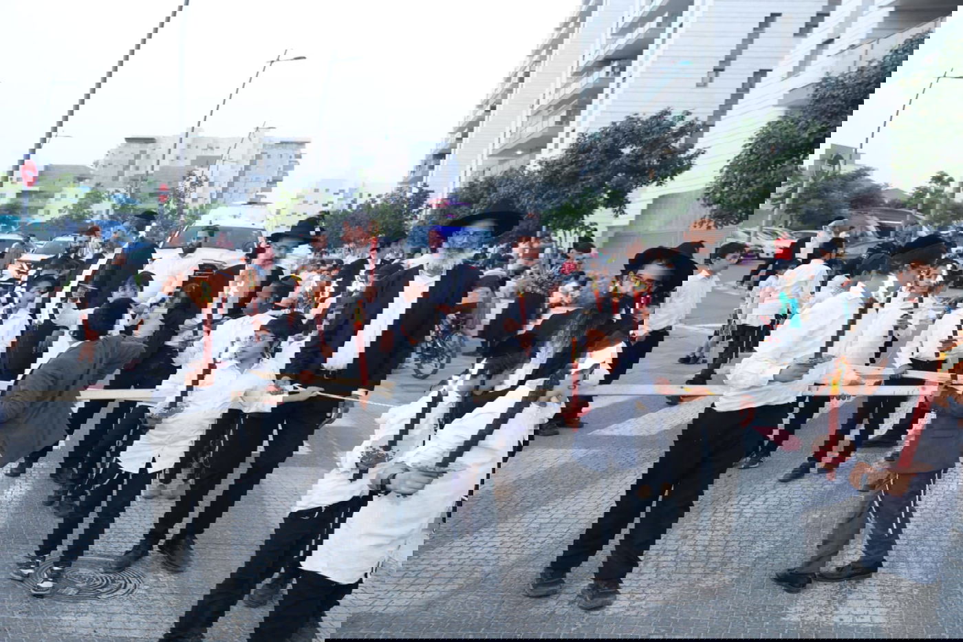 ל"ג בעומר בחצר החיד"א בנתיבות