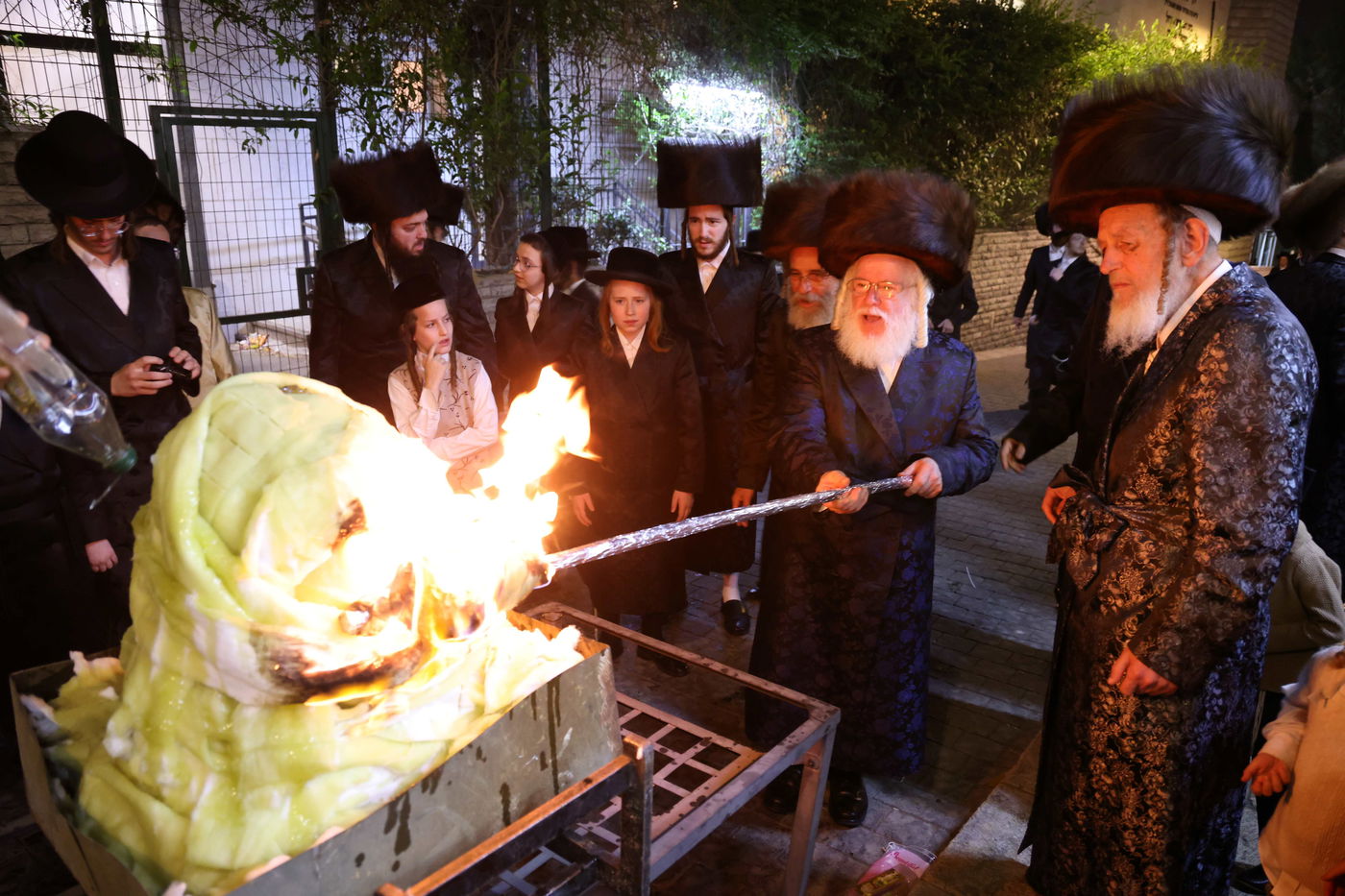 ל"ג בעומר בחצה"ק ספינקא ירושלים