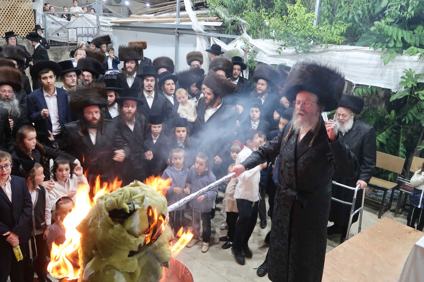 ל"ג בעומר בחצה"ק ווארדאן