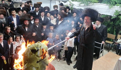 ל"ג בעומר בחצה"ק ווארדאן