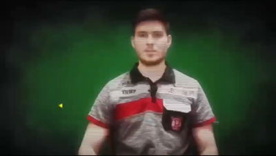 אלכס טרופנוב ברצועה