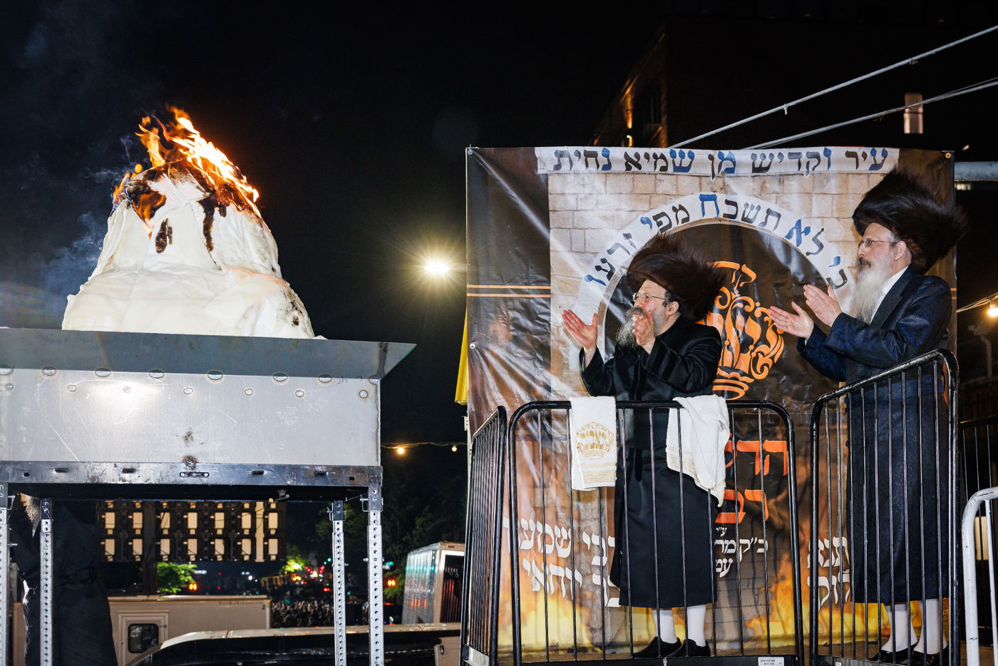 ל"ג בעומר בחצה"ק באבוב 45