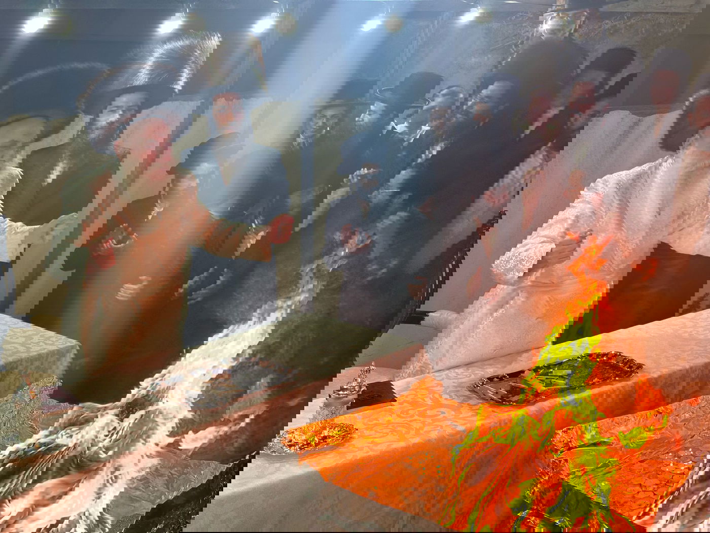 ל"ג בעומר בחצה"ק בוטשאן