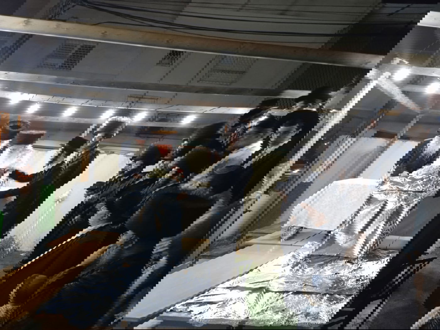 ל"ג בעומר בחצה"ק בוטשאן