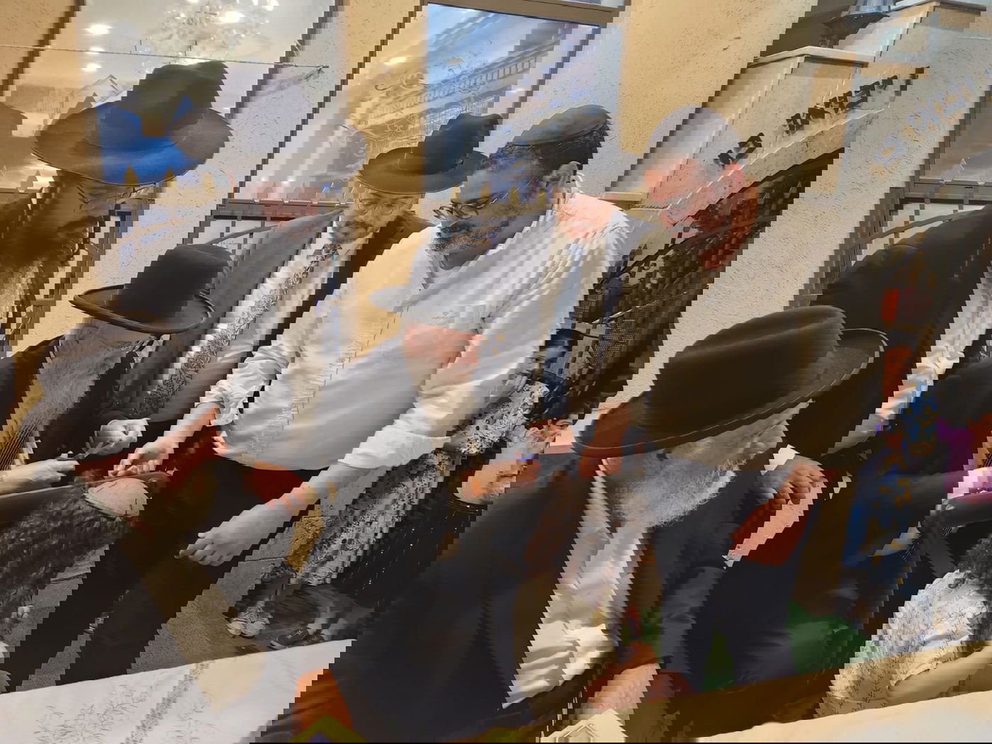 ל"ג בעומר אצל הגר"ש מחפוד